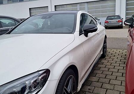 Mercedes-Benz C 300 Coupe 9G-TRONIC AMG Line