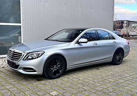 Mercedes-Benz S 400 Hybrid Panorama Burmester Sportabgas