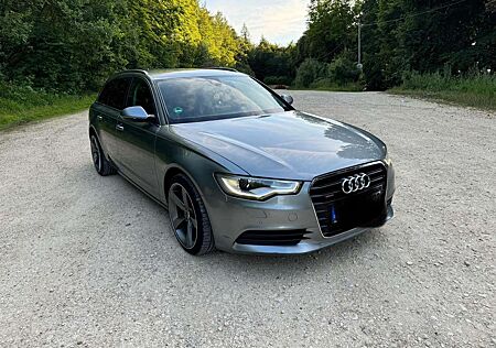 Audi A6 Avant 3.0 V6