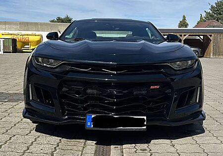 Chevrolet Camaro V8, Unfallfrei, Recaro, 8-fach bereift