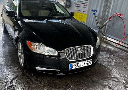 Jaguar XF 2.7 V6 Diesel Luxury