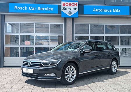 VW Passat Variant Volkswagen Highline 4Motion*AHK*LED*Leder*
