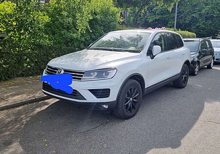 VW Touareg Volkswagen 3.0 V6 TDI SCR Blue Motion DPF Automatik