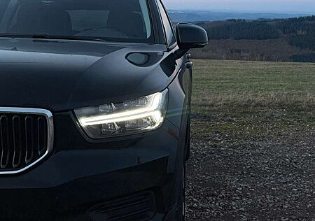 Volvo XC 40 XC40 T2 Momentum
