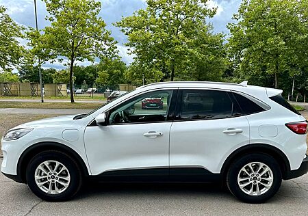 Ford Kuga 2.5 Duratec PHEV TITANIUM