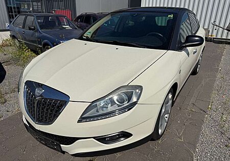 Lancia Delta Platino 1,4*Klimatronic*