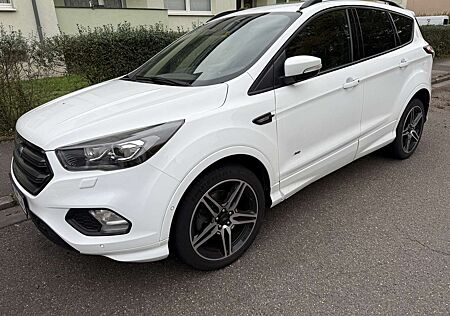 Ford Kuga 1.5 EcoBoost 4x4 Aut. ST-Line