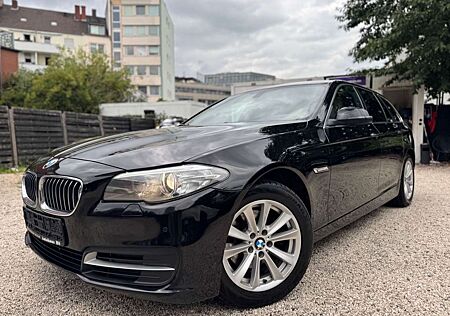 BMW 520 d Touring xDrive/AUT./NAVI/SHZ/M-LENK/E-HECK
