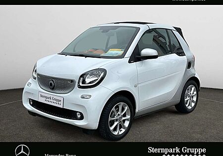 Smart ForTwo cabrio passion NAVI*EINPARKHILFE*LED*SHZ*