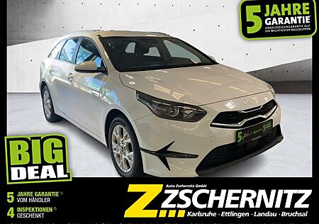 Kia XCeed Ceed SW / cee'd SW Ceed Sportswagon 1.6 CRDi Vision Navi FLA LM