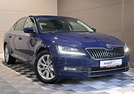 Skoda Superb 2.0 TDI Style°AHK°BiXenon°ACC°Navi°Shzg°