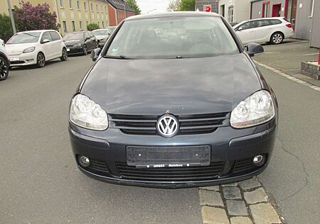 VW Golf Volkswagen V Lim. Tour