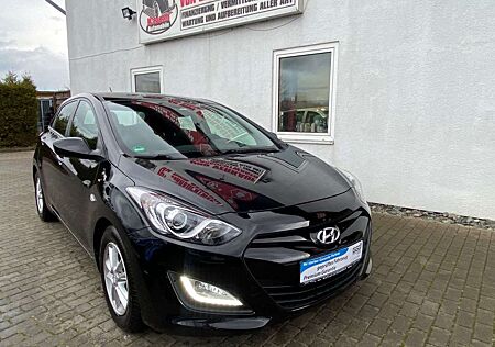 Hyundai i30 FIFA World Cup Edition 1.4 Ltr. 5.türig/