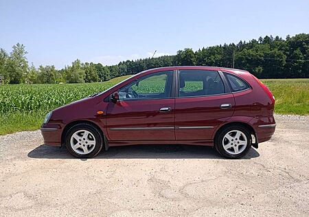 Nissan Almera Tino Aut. acenta