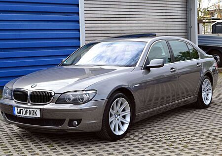 BMW 750 LI LANG VOLLAUSSTATTUNG LPG GAS EX-REGIERUNG