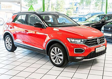 VW T-Roc Volkswagen Style 1.5 Benzin 150 PS Navi PDC