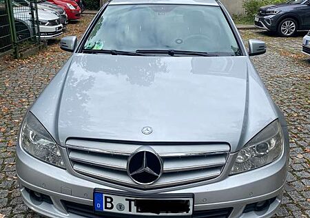 Mercedes-Benz C 180 Kompressor Automatik BlueEFFICIENCY