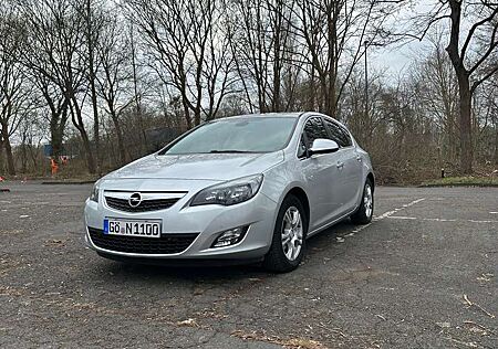 Opel Astra Sport