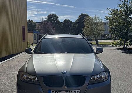 BMW 318i 318 Touring Aut.