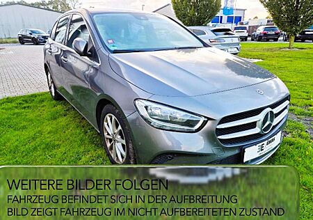 Mercedes-Benz B 180 AHK/PDC/RFK/TEMP/SZHG/DIGITALTACHO/LED/AUT