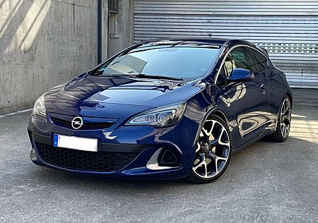 Opel Astra J GTC OPC 2.0 Turbo Downpipe H&R