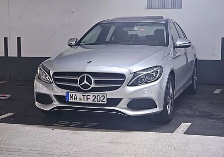 Mercedes-Benz C 180 9G-TRONIC Exclusive