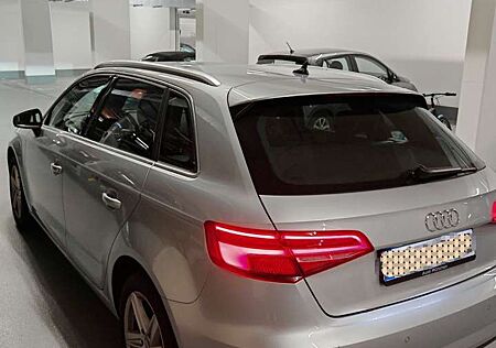 Audi A3 35 TFSI cylinder on demand Limousine S tronic