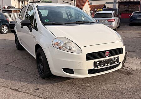 Fiat Grande Punto 1.2 8V Active / Klima /Bordcomputer/Zahnriemen N