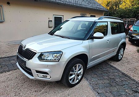 Skoda Yeti Elegance/Bi-Xenon/LED/Keyless Go/MFL/PDC