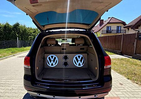 VW Touareg Volkswagen 3.0 V6 TDI DPF Automatik Kong