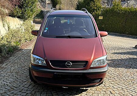 Opel Zafira 1.8 Comfort