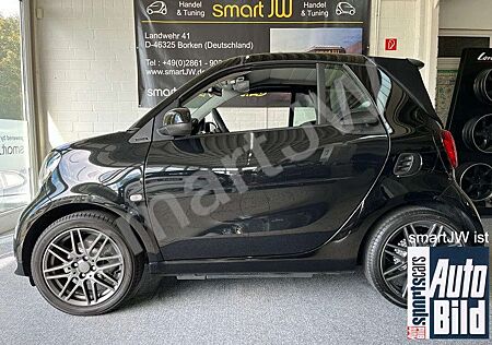 Smart ForTwo BRABUS Xclusive Kamera Navi DAB Alarmanlage JBL