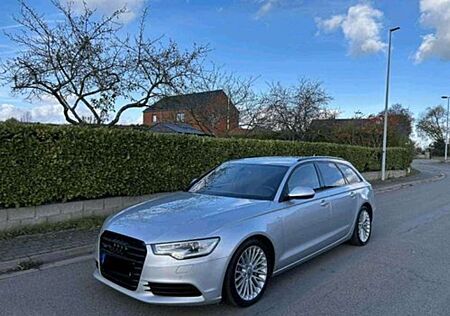Audi A6 Avant 3.0 TDI DPF quattro S tronic