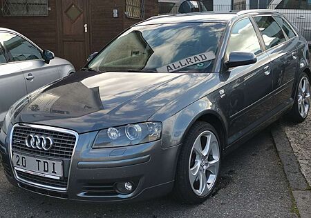 Audi A3 2.0 TDI Sportback quattro 170 PS Navi Xenon