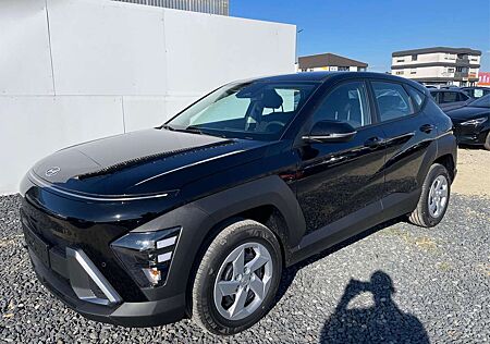 Hyundai Kona STYLE PLUS NAVI KLIMAAUTOMATIK PDC v+h RFK 1.0 ...