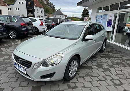 Volvo V60 Kombi Summum