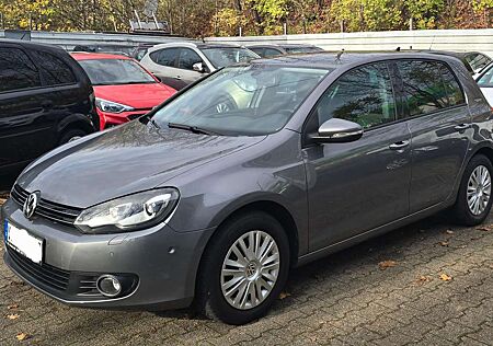 VW Golf Volkswagen Team,Euro 5,Tüv Neu, Klima, Navi.