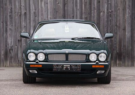 Jaguar XJR mit 2 Jahren Garantie Top Zustand