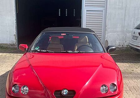 Alfa Romeo Spider 2.0 16V Twin Spark