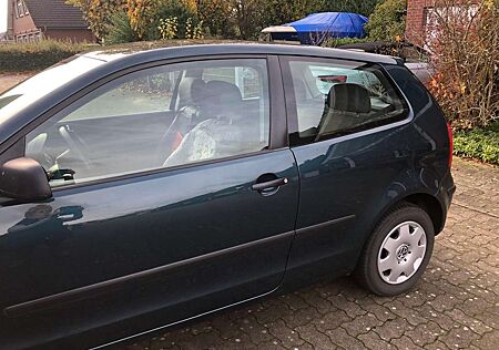 VW Polo Volkswagen Edition