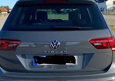 VW Tiguan Volkswagen 1.5 TSI OPF DSG United