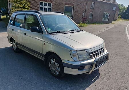 Daihatsu Gran Move 1.6 Plus, Klimaanlage, TÜV neu