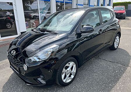 Hyundai i10 1,0*Trend*Navi/Klima/1.Hd/SH/PDC/Tempomat