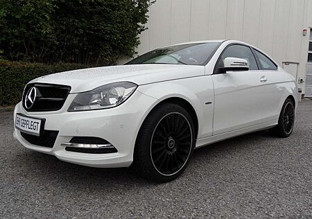 Mercedes-Benz C 180 CGI BlueEfficiency (204.349)