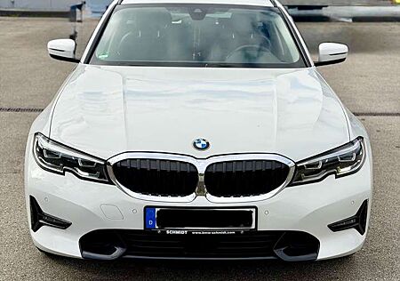 BMW 320d 320 Touring G21 Sport Line