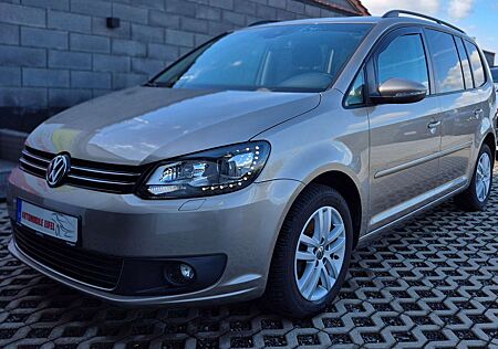 VW Touran Volkswagen Comfortline*1.HAND*KAMERA*PANORAMA*XENON*SHZ*TEMPO
