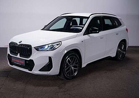 BMW iX1 xDrive 30 M-Sport Navi/SHZ/Virtual/Alcant./DynLich