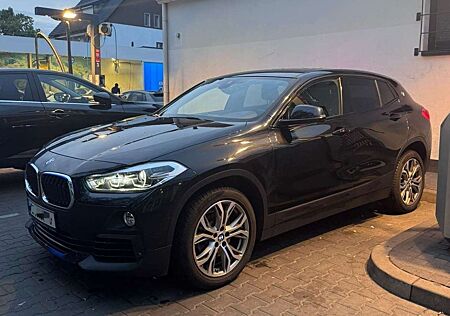 BMW X2 sDrive18i Advantage Plus Autom,18 Zoll,Shz,Navi