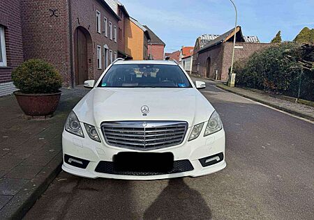 Mercedes-Benz E 350 Klasse Diesel * AMG Voll Ausstattung & Automatik *