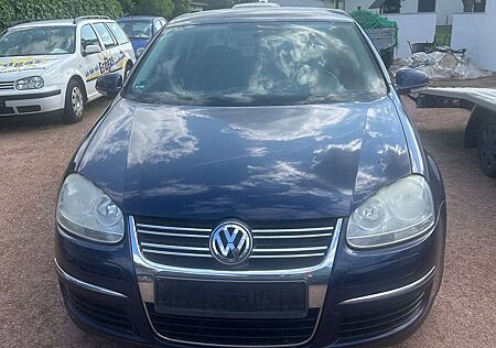 VW Jetta Volkswagen 1.9 TDI DPF Comfortline
